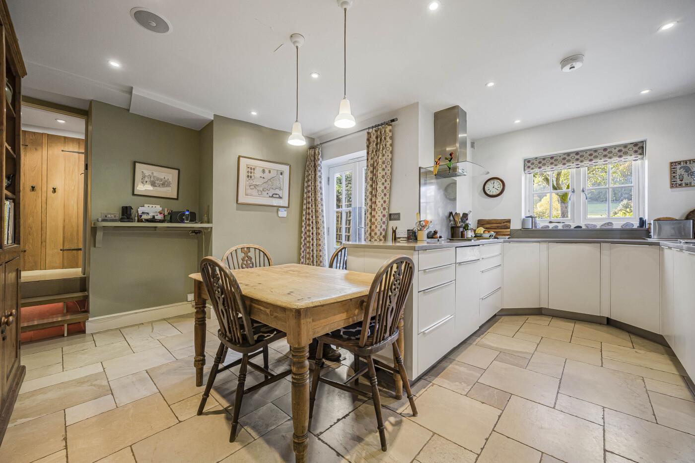 Skirmett, Henley-On-Thames